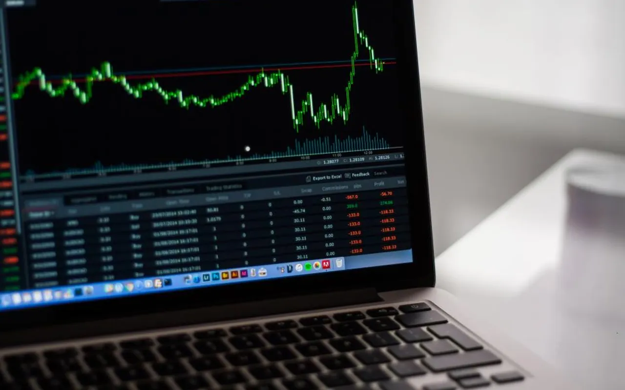 Who Is Actually Making Money From the AI Boom?